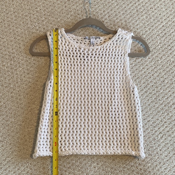 Express x Olivia Culpo - White Crochet Sleeveless Tank - Picture 5 of 5